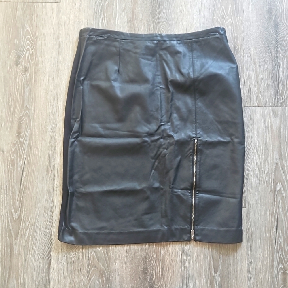Black Faux Leather Nicole Miller Skirt XL